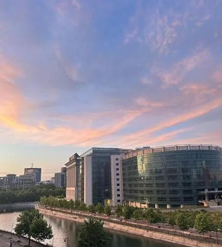 Luxury Unirii Esplanada Apartman *